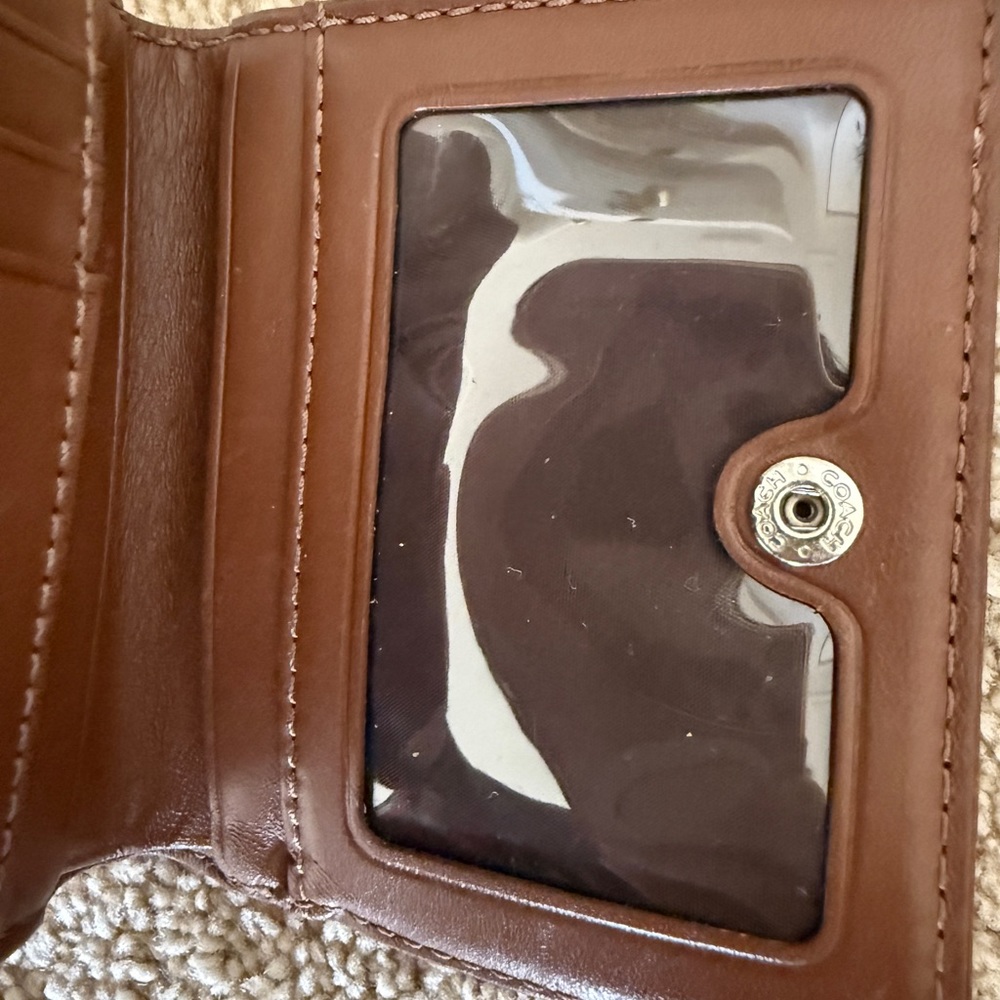 Wallet - Picture 5 of 7